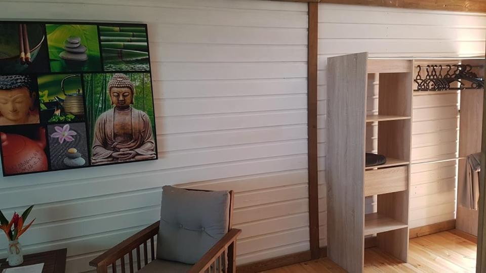 Gites Les Lodges Des Hauts De Десе Екстериор снимка