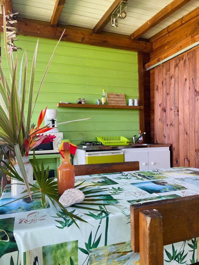 Gites Les Lodges Des Hauts De Десе Екстериор снимка