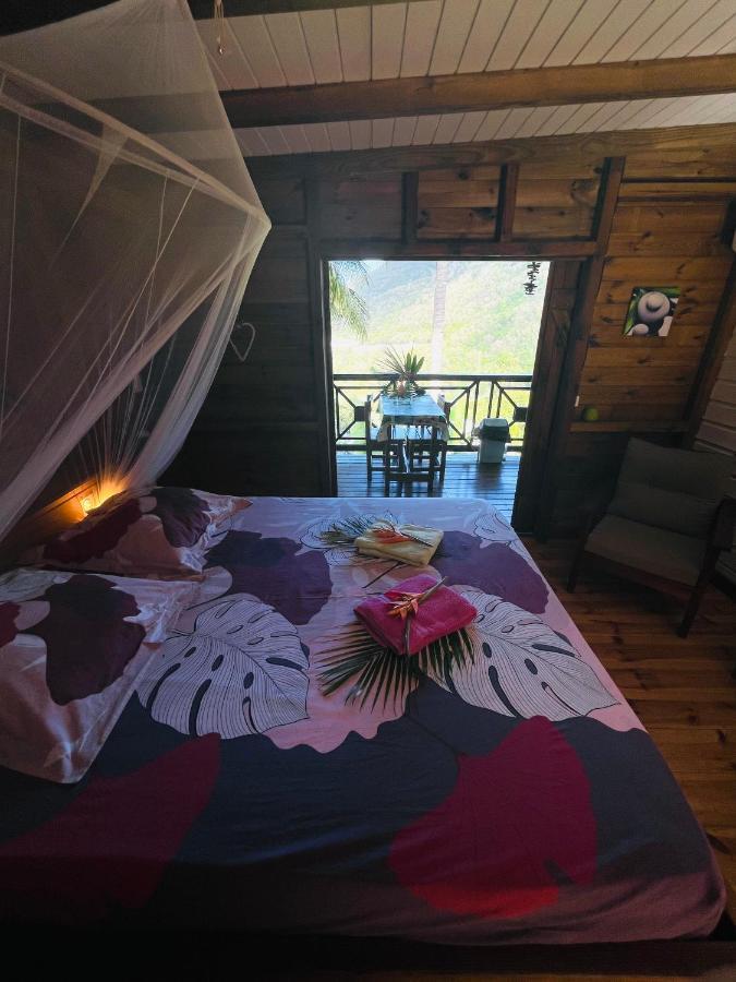 Gites Les Lodges Des Hauts De Десе Екстериор снимка